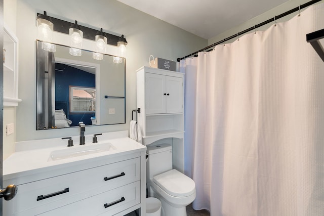 full bath with toilet, a shower with curtain, connected bathroom, and vanity