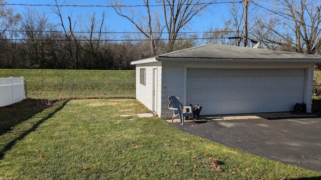 detached garage with fence