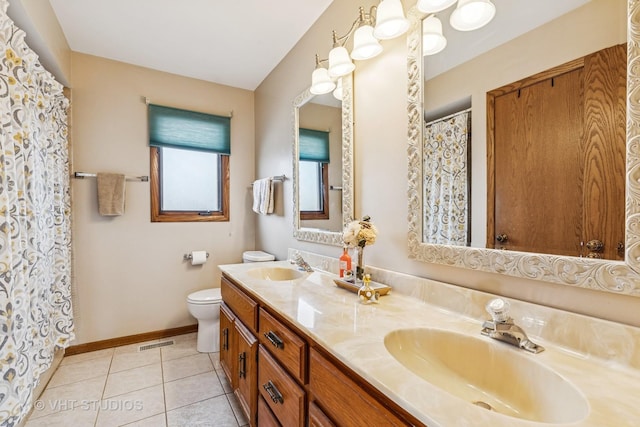 7821 Teton Rd, Orland Park, IL 60462 - full bath with double vanity, tile patterned floors, and a shower with curtain
