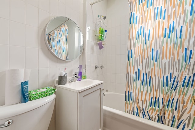 full bath featuring tile walls, shower / bathtub combination with curtain, toilet, decorative backsplash, and vanity