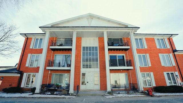 view of building exterior