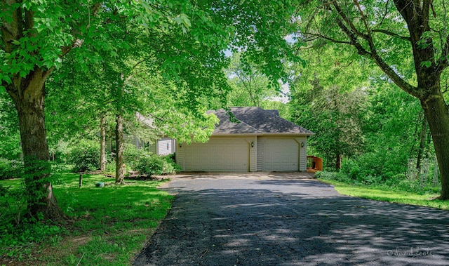 18 Colony Ln, Galena, IL 61036 - view of garage