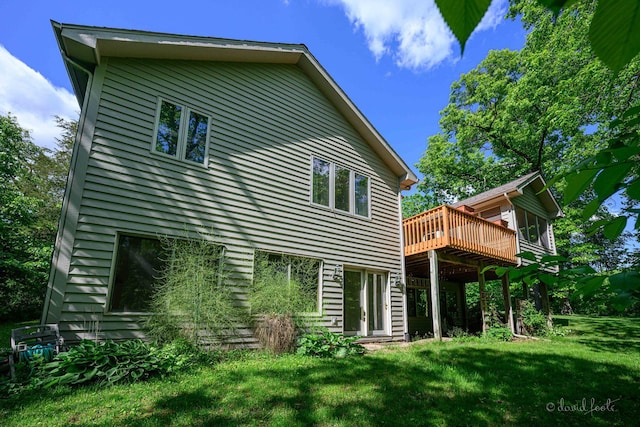 18 Colony Ln, Galena, IL 61036 - rear view of property with a wooden deck and a yard