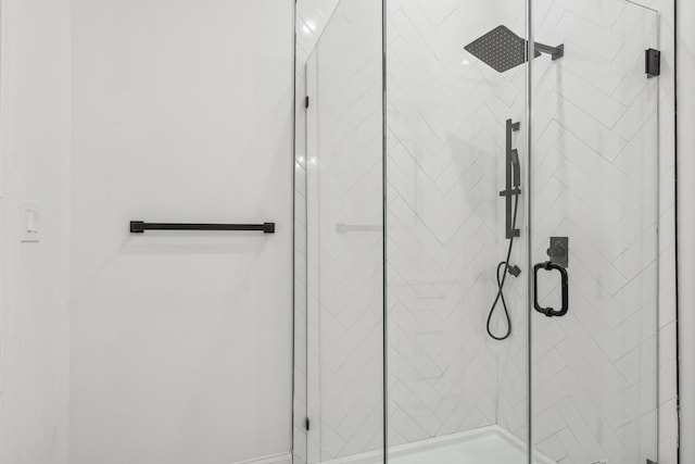 full bathroom featuring a stall shower