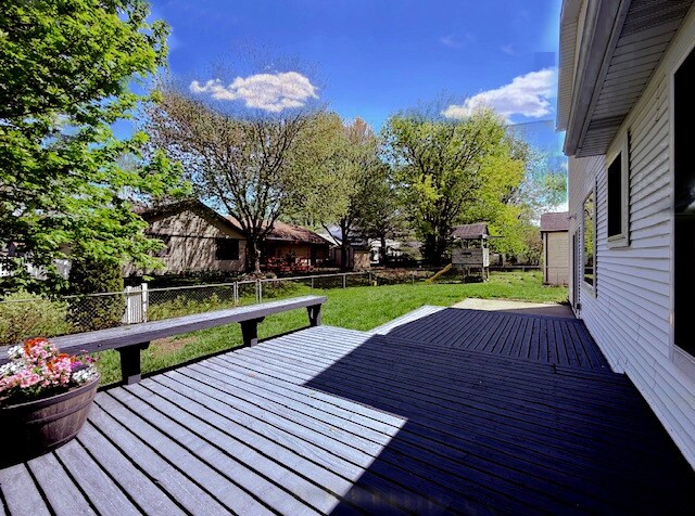 1816 Sadler Dr, Champaign, IL 61821 - view of wooden deck