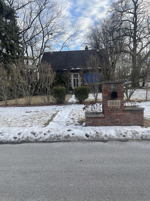 view of front of home