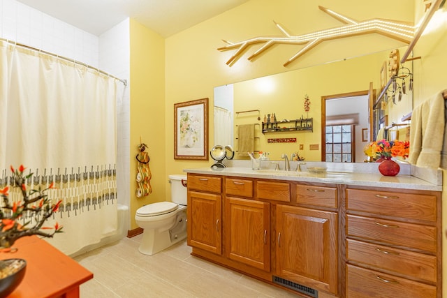 full bath with tile patterned flooring, toilet, vanity, visible vents, and a shower with curtain