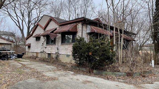 31918 Hillside Dr, Lakemoor, IL 60051