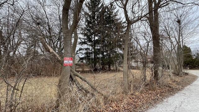 31918 Hillside Dr, Lakemoor, IL 60051