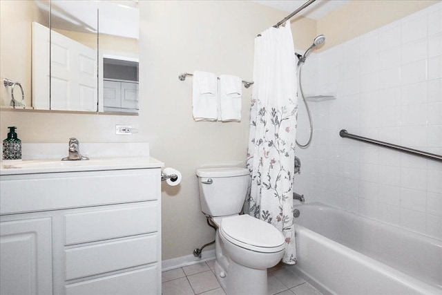 full bath featuring tile patterned flooring, toilet, vanity, baseboards, and shower / bathtub combination with curtain