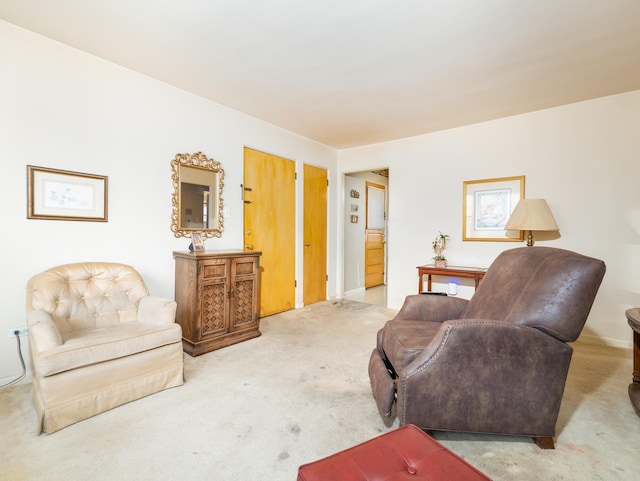 living room with carpet flooring