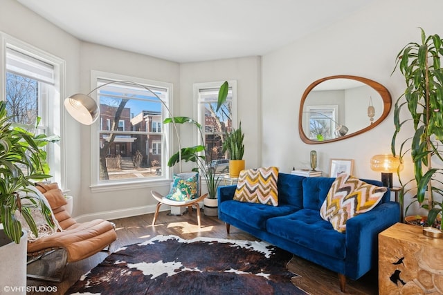 living area with baseboards