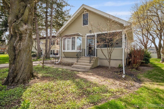 113 N Mallory Ave, Batavia, IL 60510 - view of front of home featuring entry steps