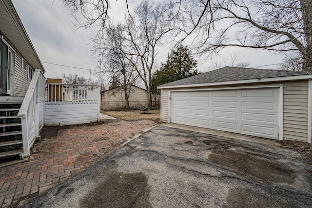 view of detached garage