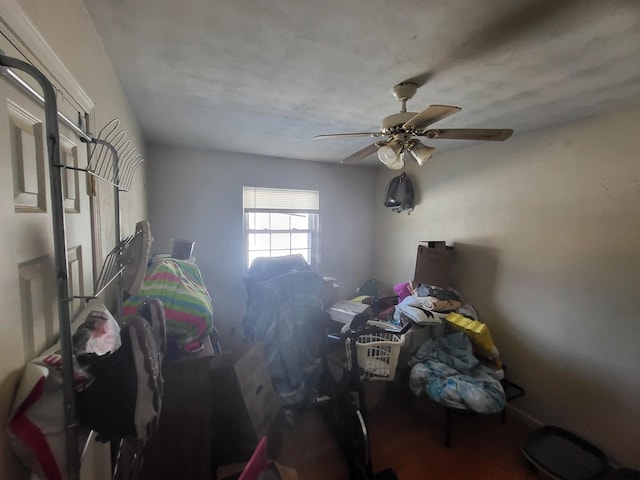 bedroom featuring a ceiling fan