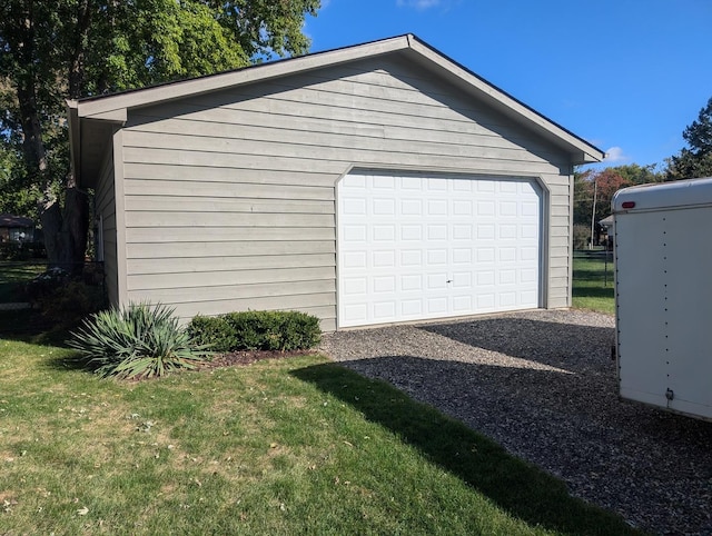 view of detached garage