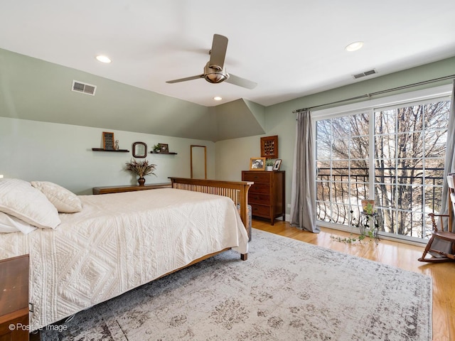 bedroom with light wood-style floors, ceiling fan, visible vents, and recessed lighting