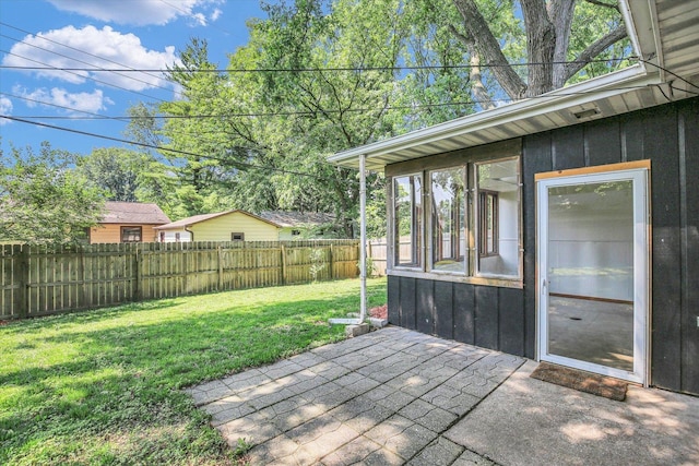 1001 E Sunnycrest Dr, Urbana, IL 61801 - view of yard featuring a patio