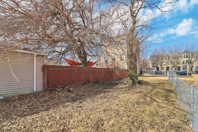 Listing photo 3 for 3913 S Prairie Ave, Chicago IL 60653