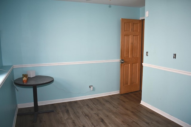 1080 Redondo Dr, Romeoville, IL 60446 - spare room featuring wood finished floors and baseboards