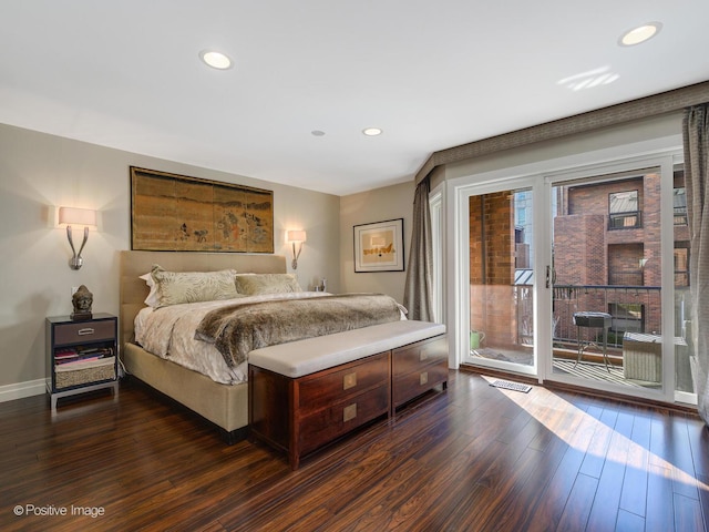 bedroom featuring visible vents, baseboards, dark wood-type flooring, access to outside, and recessed lighting