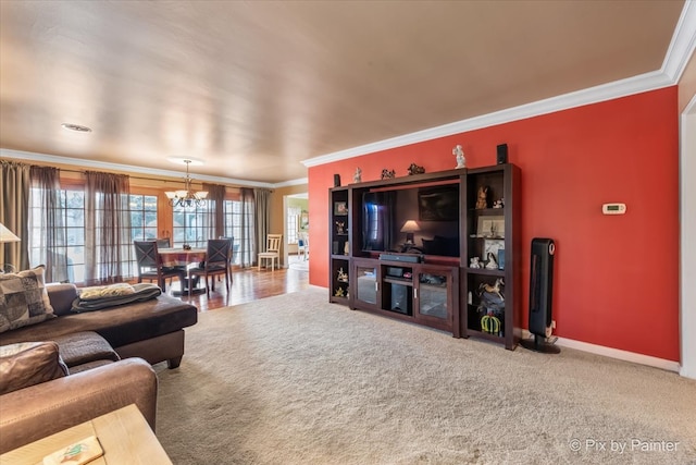 living room with carpet, crown molding, and baseboards