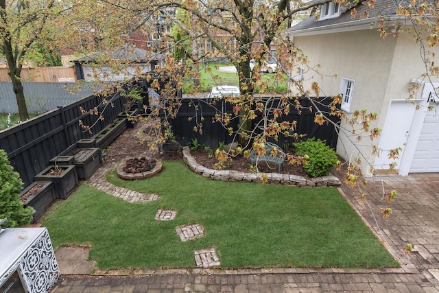 714 Sheridan Rd, Evanston, IL 60202 - view of yard
