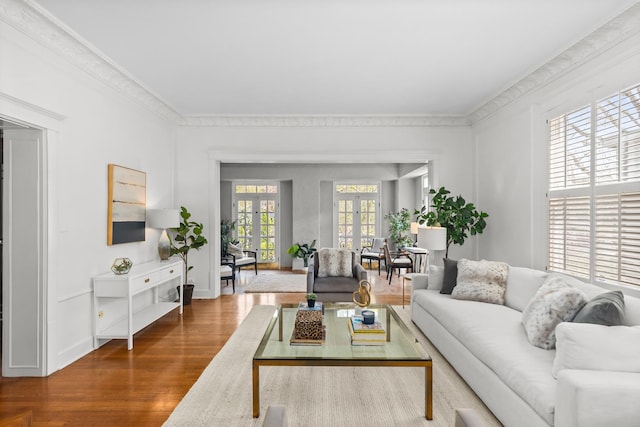 714 Sheridan Rd, Evanston, IL 60202 - living area with dark wood finished floors, crown molding, and baseboards