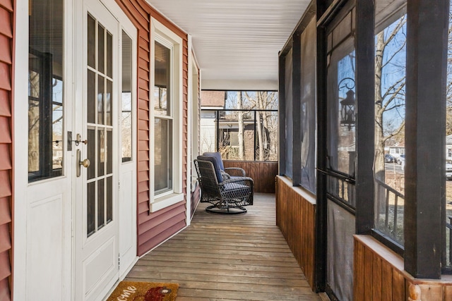 view of unfurnished sunroom