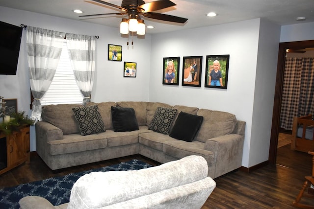 living room with a ceiling fan, wood finished floors, and recessed lighting