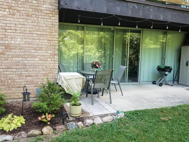 view of patio / terrace with outdoor dining space