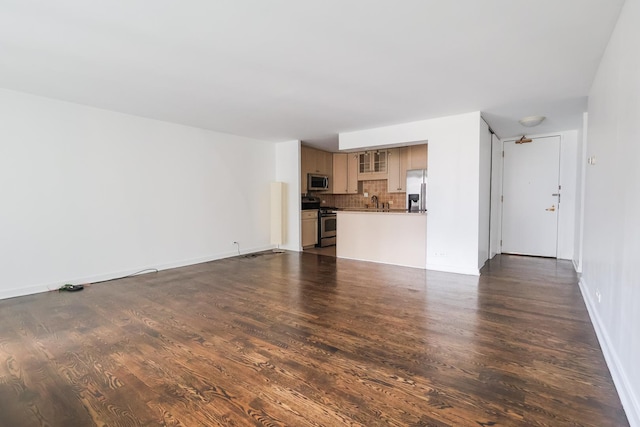 400 E Randolph St Unit 1824, Chicago, IL 60601 - unfurnished living room featuring dark wood finished floors and baseboards