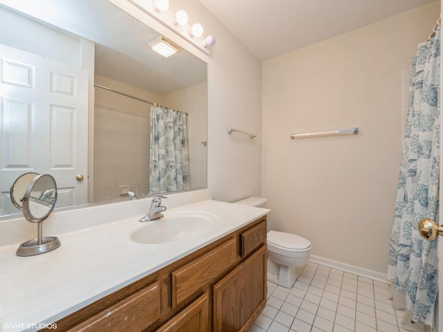 full bathroom featuring baseboards, toilet, curtained shower, tile patterned flooring, and vanity