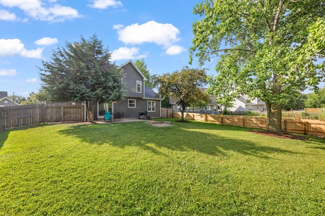 2031 Edinburgh Ln, Aurora, IL 60504 - fenced backyard featuring a patio area