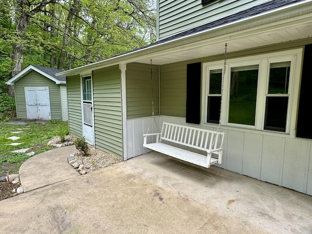 entrance to property with a patio area