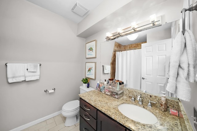 bathroom featuring baseboards, visible vents, toilet, curtained shower, and vanity