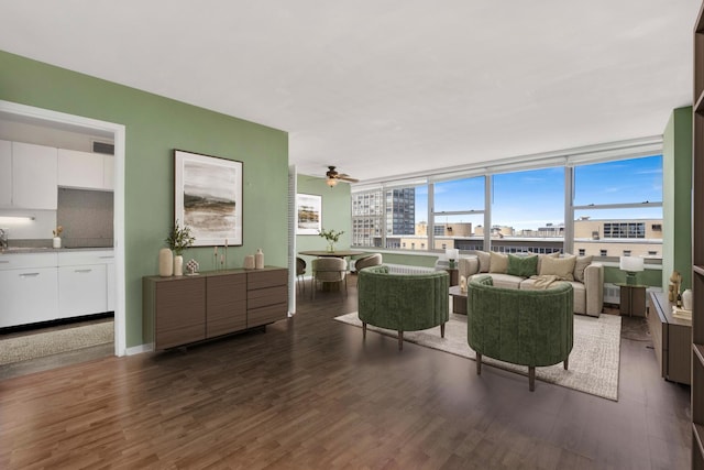 3900 N Lake Shore Dr Unit 25H, Chicago, IL 60613 - photo 5