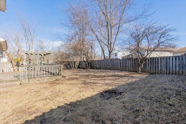 view of yard featuring a fenced backyard