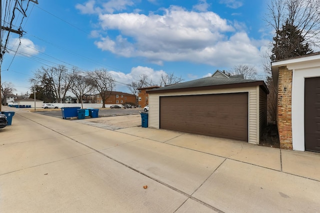 view of detached garage