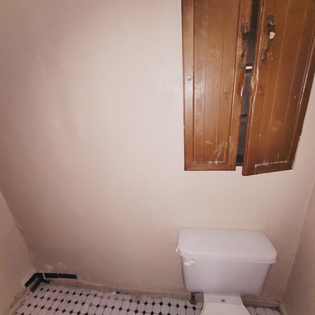 bathroom with toilet