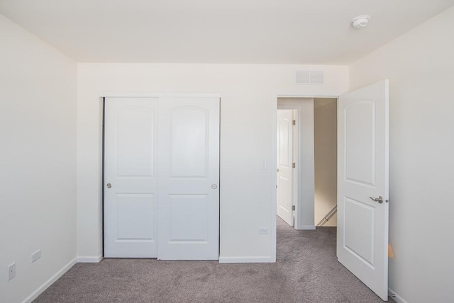 3718 Tramore Ct, Naperville, IL 60564 - unfurnished bedroom with carpet floors, visible vents, and baseboards