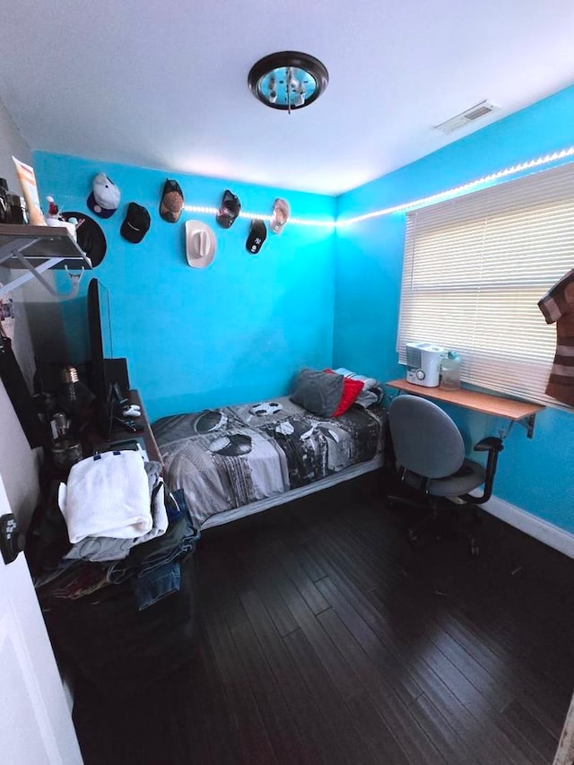 3645 S 53rd Ave, Cicero, IL 60804 - bedroom with visible vents and hardwood / wood-style flooring