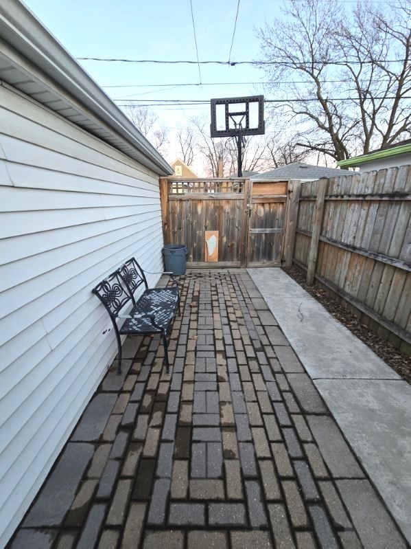 3645 S 53rd Ave, Cicero, IL 60804 - view of patio featuring fence private yard