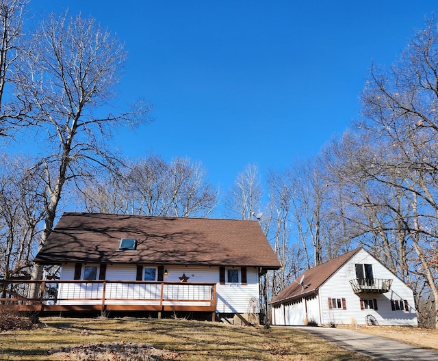 view of front of house with a wooden deck