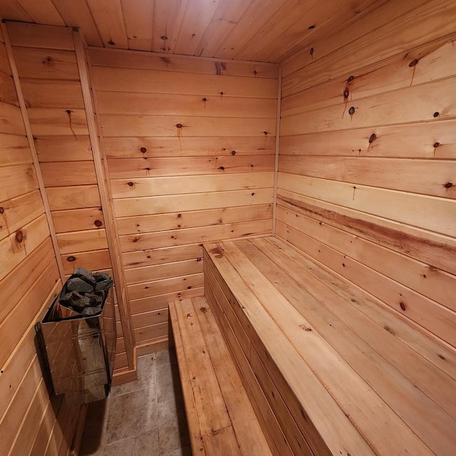 view of sauna / steam room