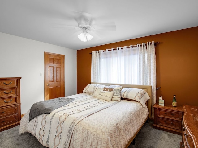 bedroom featuring carpet floors and a ceiling fan