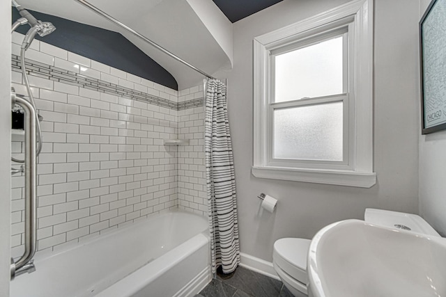 full bath featuring toilet, shower / tub combo, and baseboards