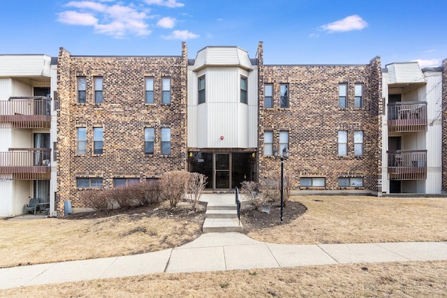 view of building exterior