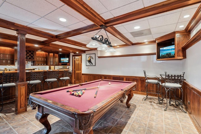 playroom with billiards, a community bar, recessed lighting, and a wainscoted wall