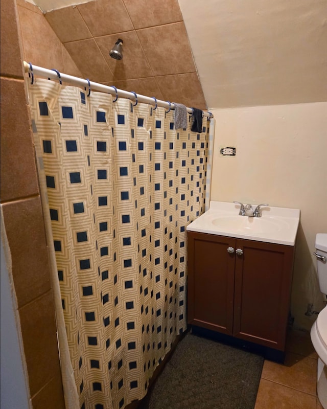 full bath with vanity, tile patterned flooring, toilet, and a shower with curtain